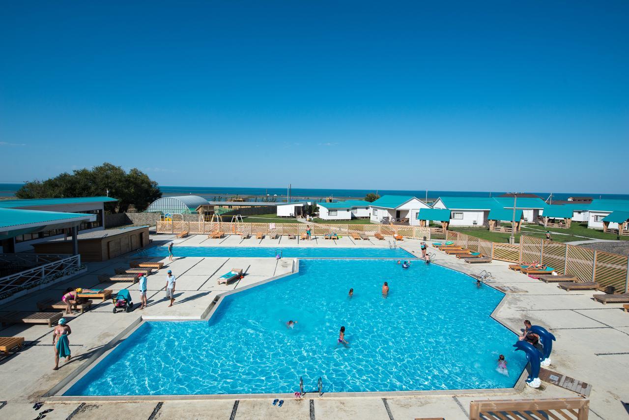 Aquamarine Resort Akshi Exterior foto
